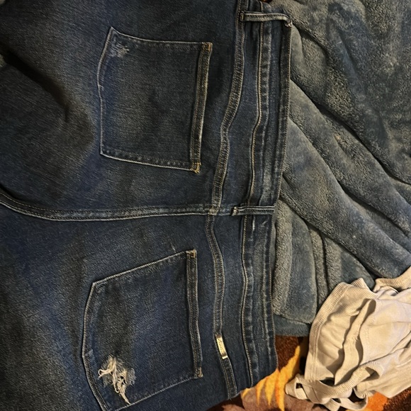 Excellent condition - Picture 2 of 3